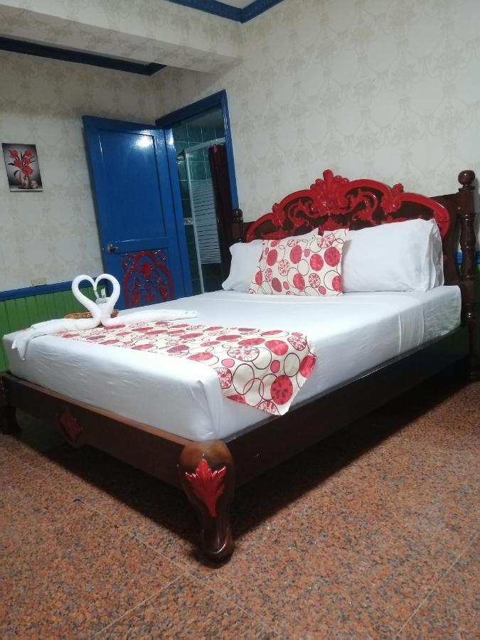 Sang Yoo Mountain View Tagaytay Bed And Breakfast - Taal Lake View 따가이따이 외부 사진