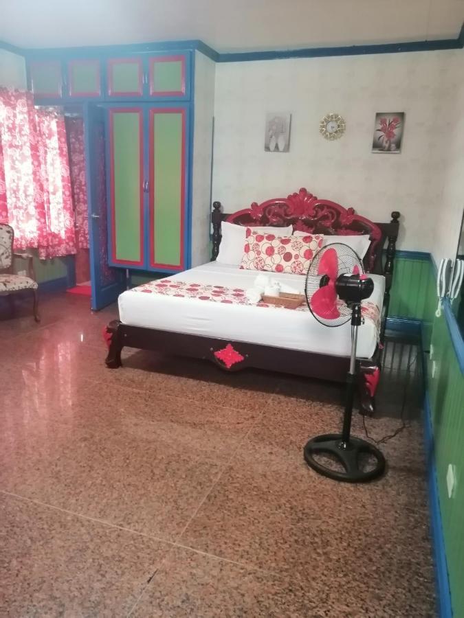 Sang Yoo Mountain View Tagaytay Bed And Breakfast - Taal Lake View 따가이따이 외부 사진